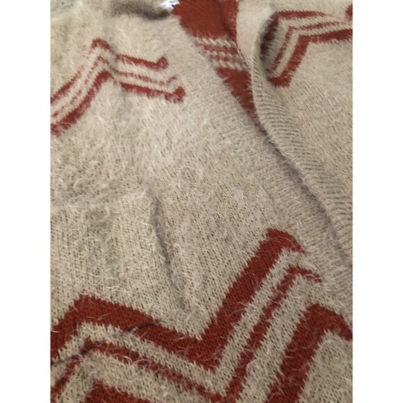 Vintage-Inspired Chunky Chevron Knit Cardigan | Slouchy Boho Sweater Sz M - Picture 6 of 6